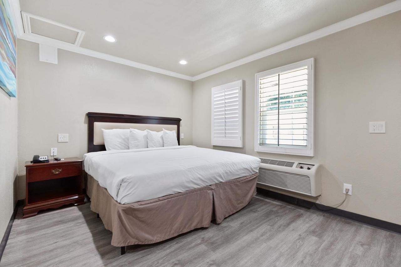 Le Blanc Inn & Suites El Monte Exteriér fotografie